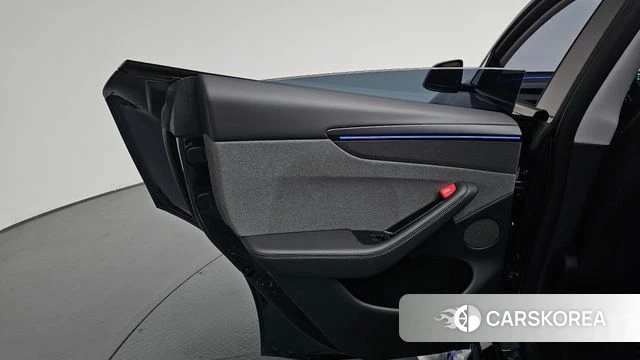 Tesla Model Y id 4474205 из Кореи 17