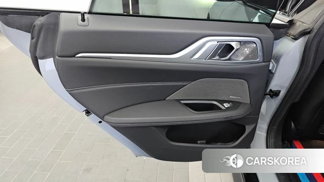 BMW i4 id 4935355 из Кореи 17