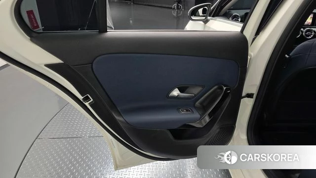 Mercedes-Benz A-Class W177 id 4647296 из Кореи 17