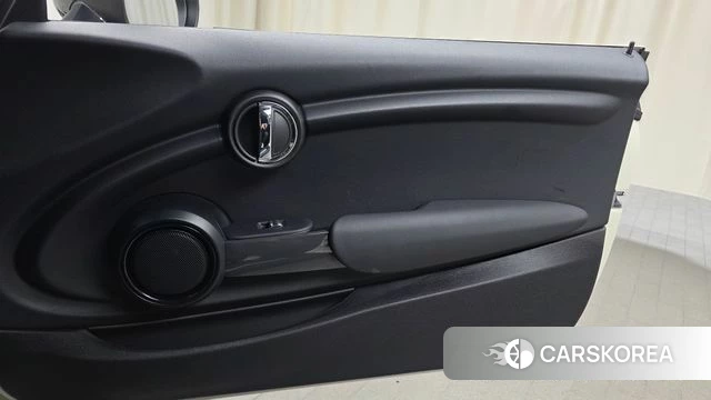 Mini Cooper id 4304951 из Кореи 17