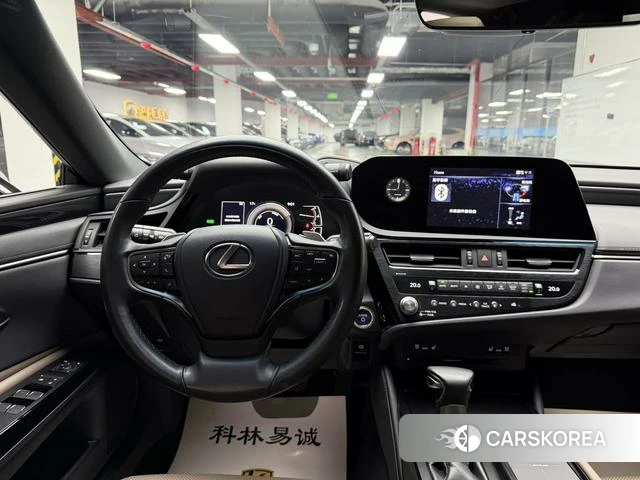 Lexus ES id 4272574 из Китая 17