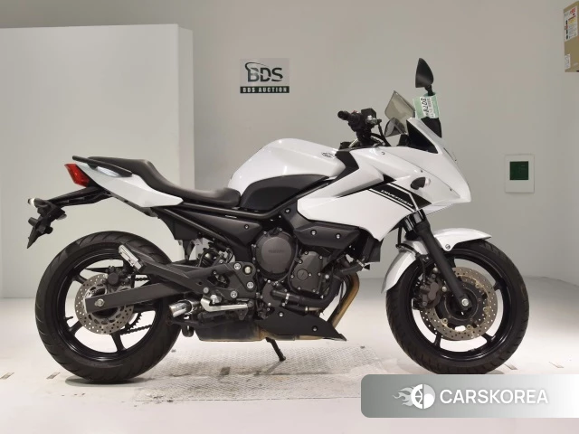 Проданный Yamaha XJ6 DIVERSION id 4168299 из Японии