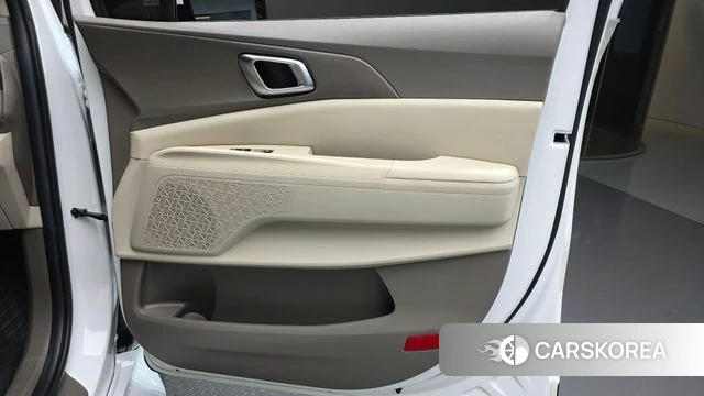 Kia The New Carnival 4th Generation id 4400347 из Кореи 17