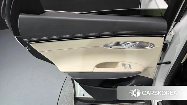 Genesis GV70 id 4429152 из Кореи 17