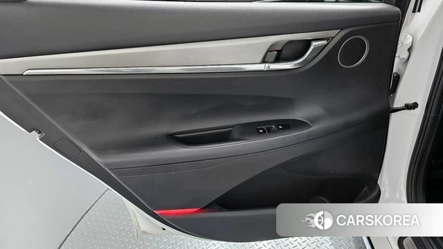 Hyundai The New Grandeur IG Hybrid id 4383299 из Кореи 17
