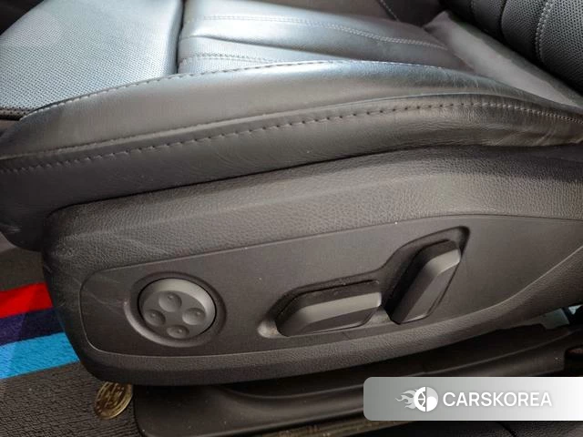 Audi A4L id 4348939 из Китая 17