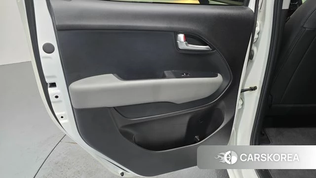 Kia The New Kia Ray id 4854468 из Кореи 17