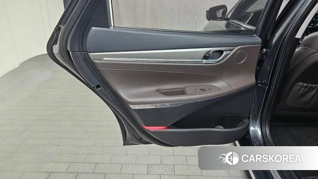 Hyundai The New Grandeur IG Hybrid id 4187412 из Кореи 17