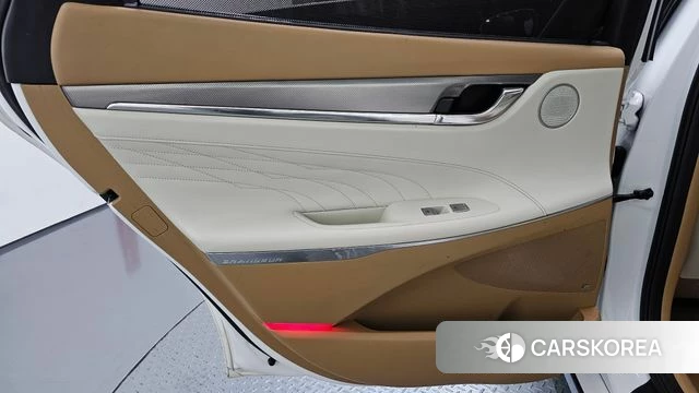 Hyundai The New Grandeur IG id 4895055 из Кореи 17