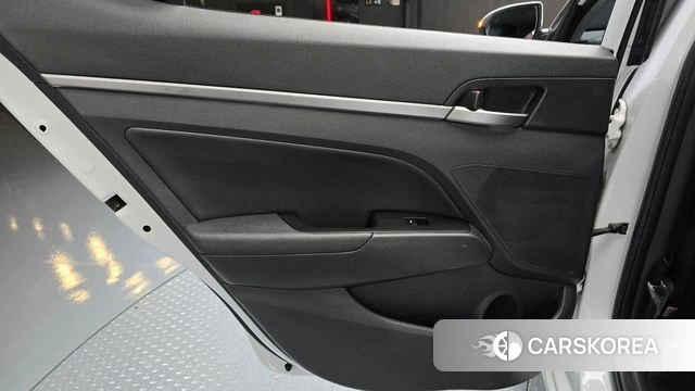 Hyundai Avante AD id 4417269 из Кореи 17