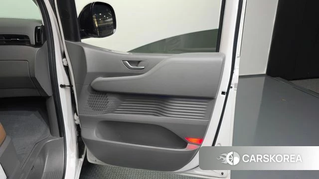 Hyundai Staria id 4499801 из Кореи 17