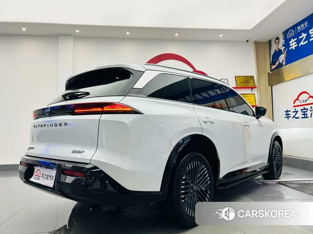 Nissan Exploring the land id 4261259 из Китая 17