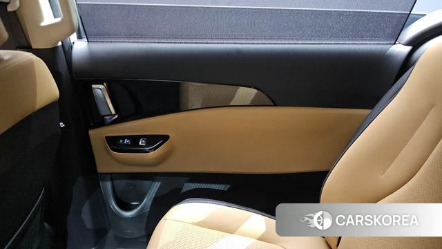 Kia Carnival 4th generation id 4481279 из Кореи 17