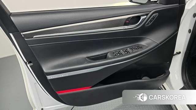 Hyundai Grandeur IG id 4305016 из Кореи 17