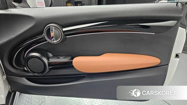 Mini Cooper S id 4388267 из Кореи 17