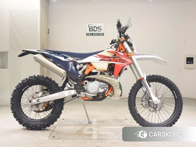 Проданный KTM 250 EXC-F SIX DAYS 2023 из Японии