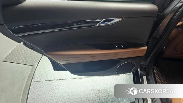 Genesis G80 (RG3) id 4186336 из Кореи 17