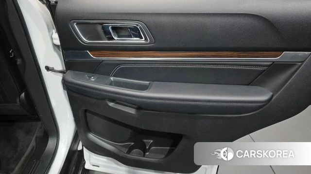Ford Explorer id 4633244 из Кореи 17