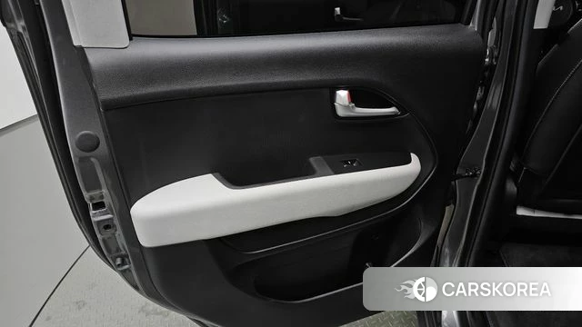 Kia The New Kia Ray id 4725135 из Кореи 17