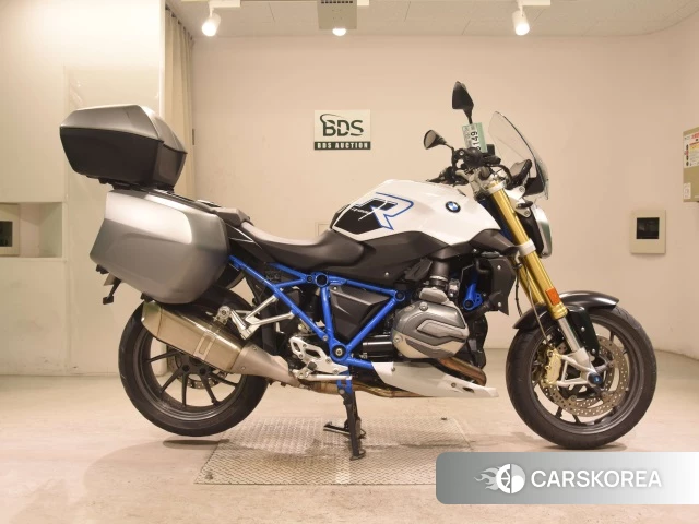 Проданный BMW R1200R 2018 из Японии