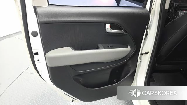 Kia The New Kia Ray id 4433190 из Кореи 17