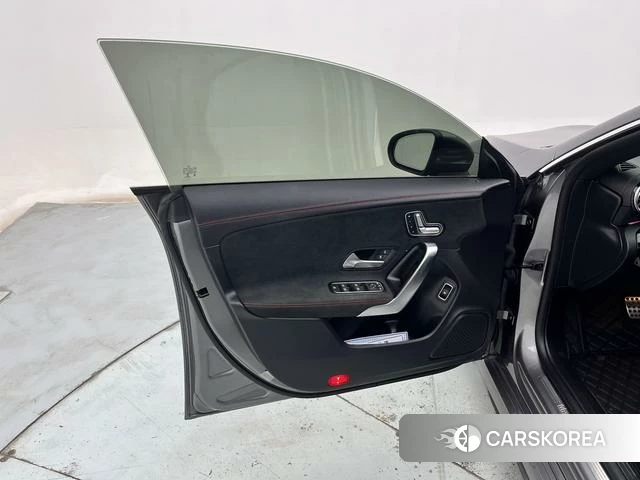 Mercedes-Benz CLA (import) id 4260875 из Китая 17