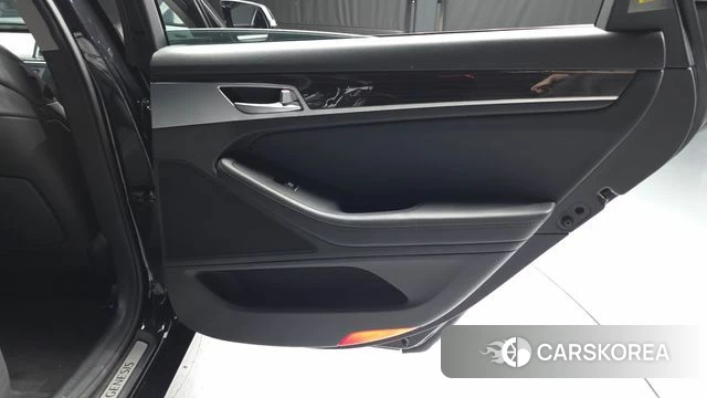 Genesis G80 id 4530331 из Кореи 17