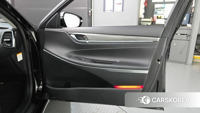 Hyundai Grandeur IG Hybrid id 4563013 из Кореи 17