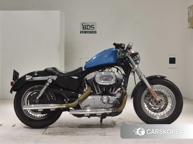 Проданный Harley-Davidson Sportster XL1200C 2011 из Японии