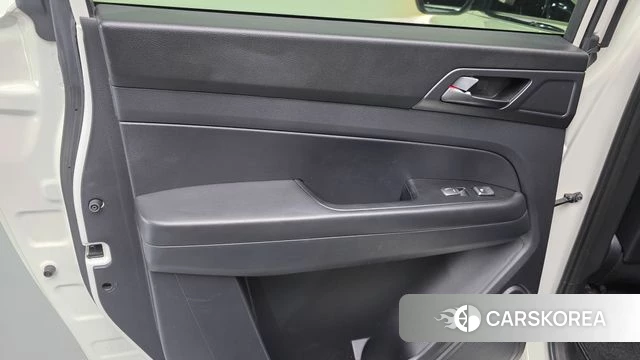 Ssangyong The New Rexton Sports Cannes id 4506726 из Кореи 17