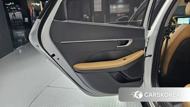 Hyundai Sonata (DN8) id 4202534 из Кореи 17