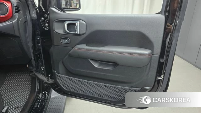 Jeep Wrangler (JL) id 4702981 из Кореи 17