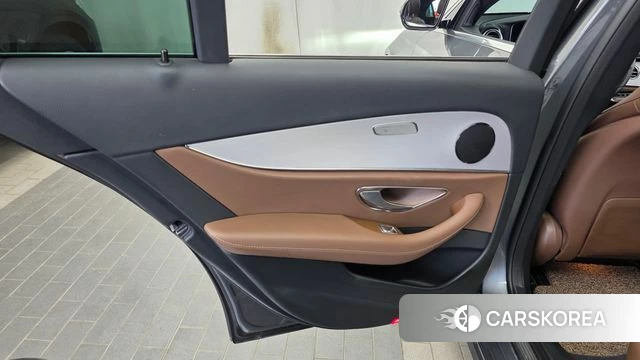 Mercedes-Benz E-Class W213 id 4518881 из Кореи 17