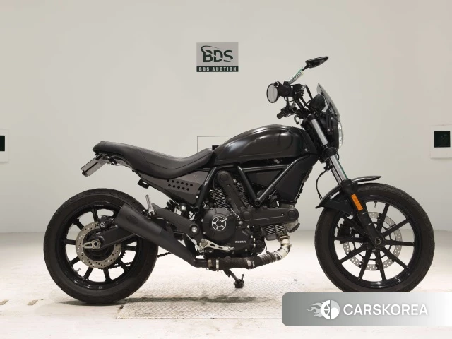 Проданный Ducati SCRAMBLER SIXTY2 2018 из Японии, фото 2