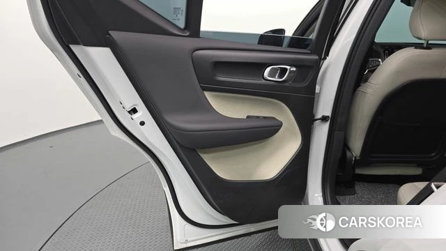Volvo XC40 id 4778300 из Кореи 17