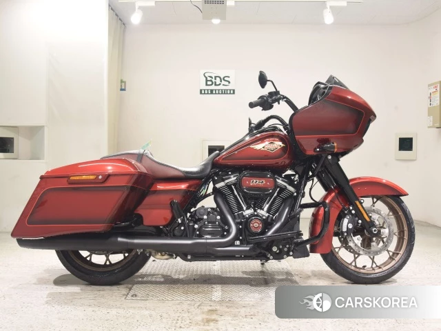Проданный Harley-Davidson Road Glide FLTRXS1870 2023 из Японии