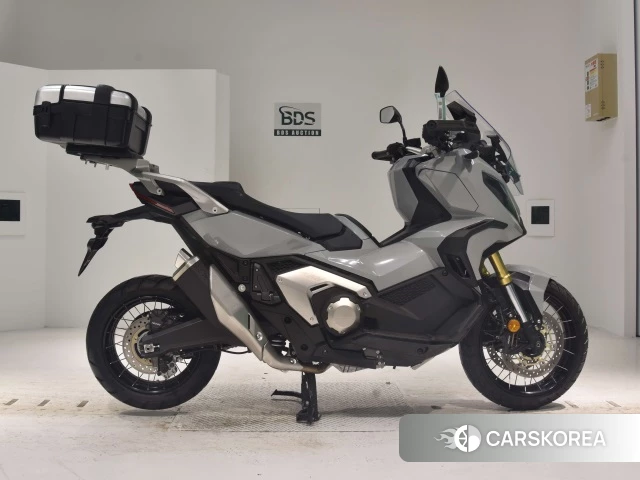 Проданный Honda X-ADV 750 2021 из Японии