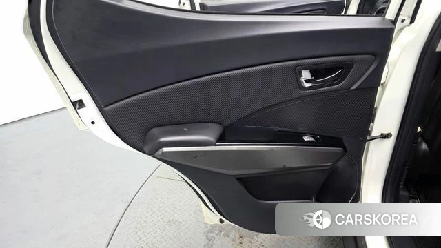 Ssangyong Tivoli Air id 4689289 из Кореи 17