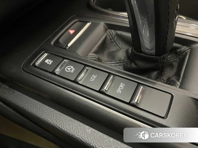 Maserati Ghibli id 4208622 из Китая 17