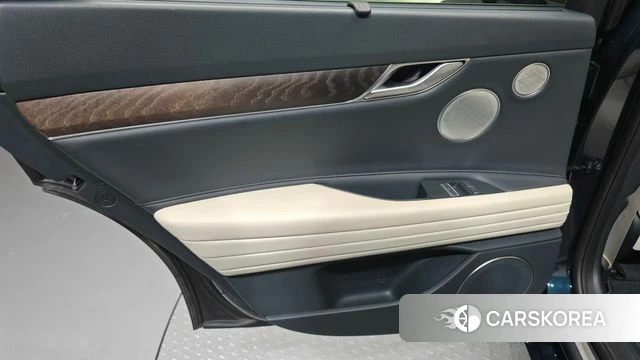 Genesis Electrified G80 (RG3) id 4898627 из Кореи 17