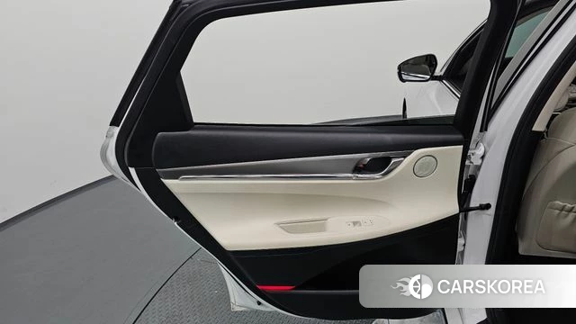 Hyundai The New Grandeur IG Hybrid id 4231692 из Кореи 17