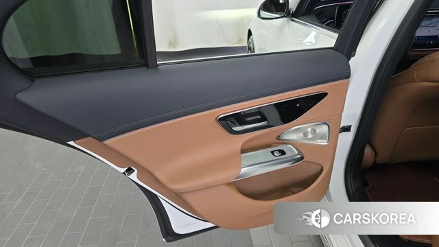 Mercedes-Benz E-Class W214 id 4499788 из Кореи 17