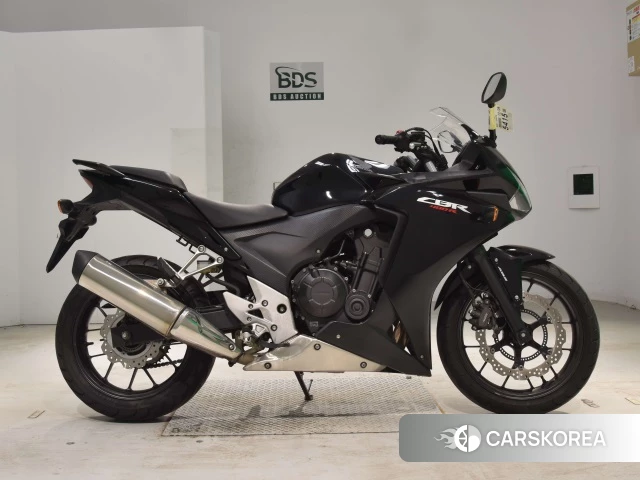 Проданный Honda CBR400R ABS 2015 из Японии