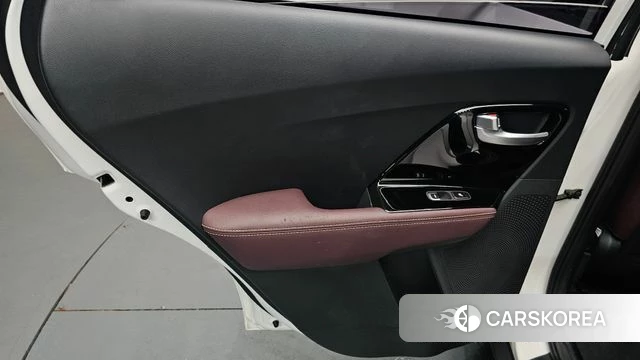 Kia The New Niro id 4593525 из Кореи 17