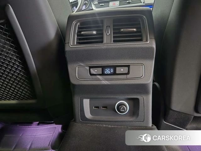 Audi Q5L Sportback id 4259172 из Китая 17