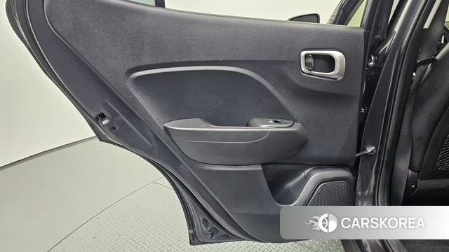 Hyundai Venue id 4632686 из Кореи 17