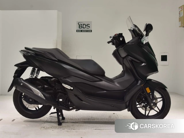 Проданный Honda FORZA 2018 из Японии