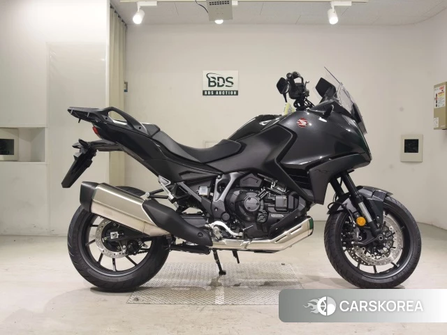 Проданный Honda NT1100 2024 из Японии