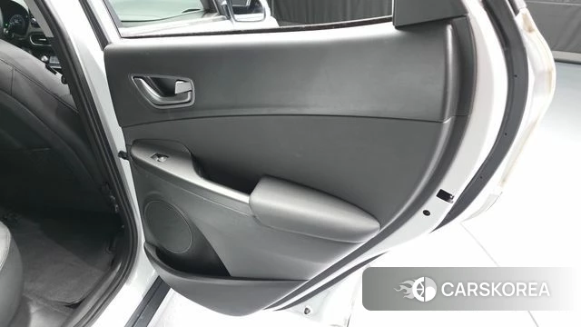 Hyundai Kona Electric id 4459221 из Кореи 17
