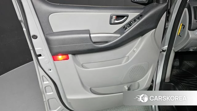 Hyundai The New Grand Starex id 4894711 из Кореи 17